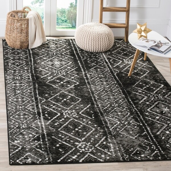 Safavieh Adirondack Vintage Boho Black/ Silver Rug - 6' x 9'