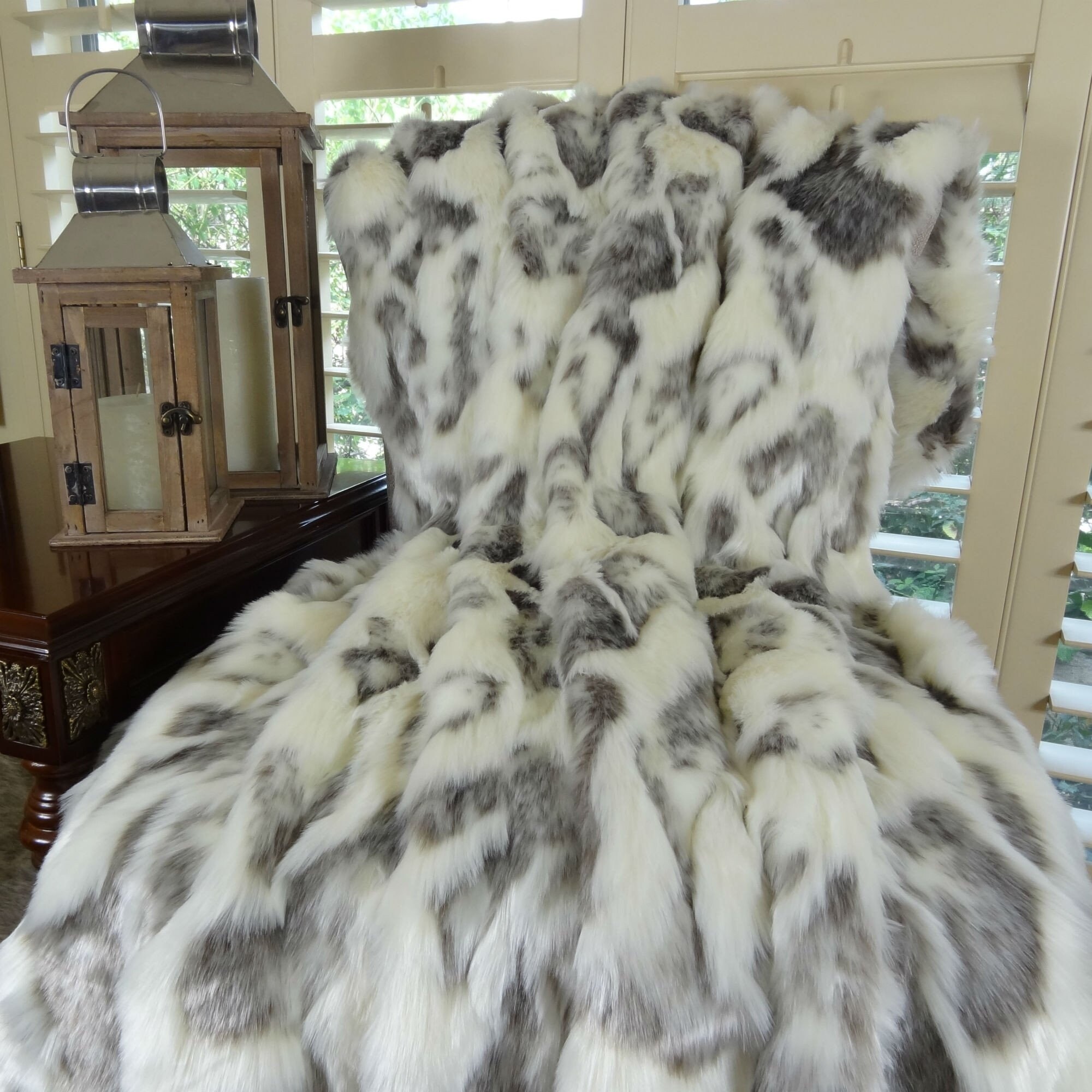 Thomas Collection Ivory Gray Rabbit Faux Fur Throw Blanket Thomas Collection Ivory Gray Rabbit Faux Fur Throw Blanket