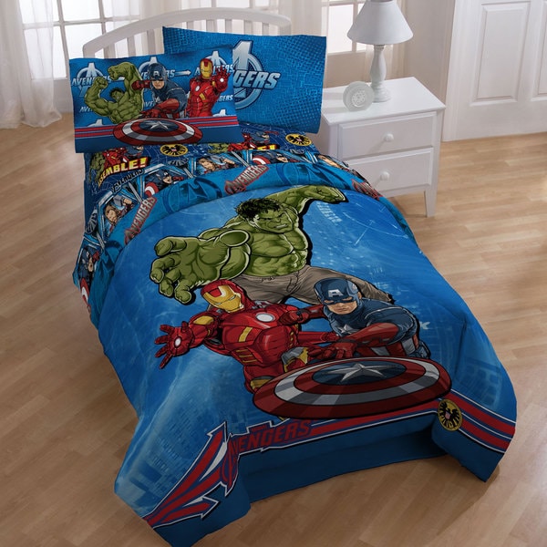 Marvel Comics Avengers Fullsize Bed in a Bag with Sheet