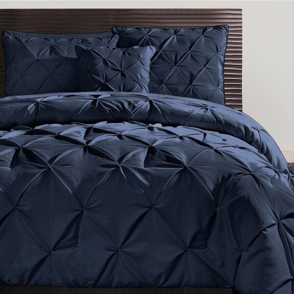 VCNY Carmen Pintuck 4-piece Comforter Set