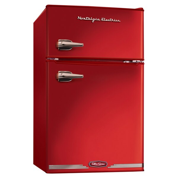Nostalgia Electrics Red Retro Series 3.0Cubic Foot Compact Refrigerator Freezer 14811824