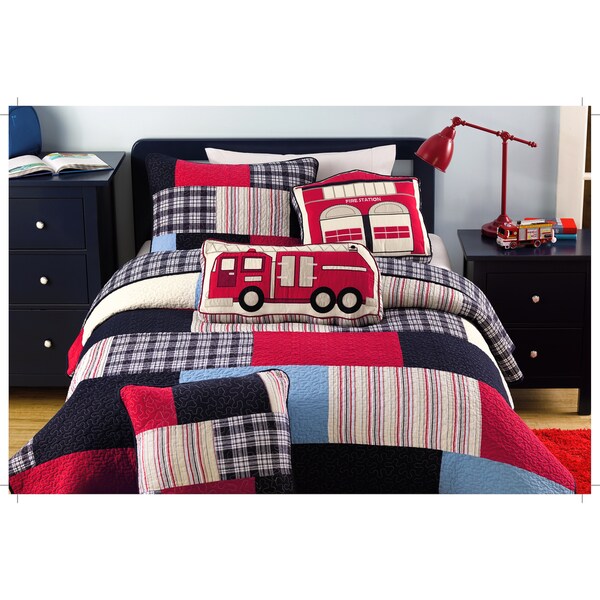 Thomas Firetruck Patchwork 3-piece Quilt Set